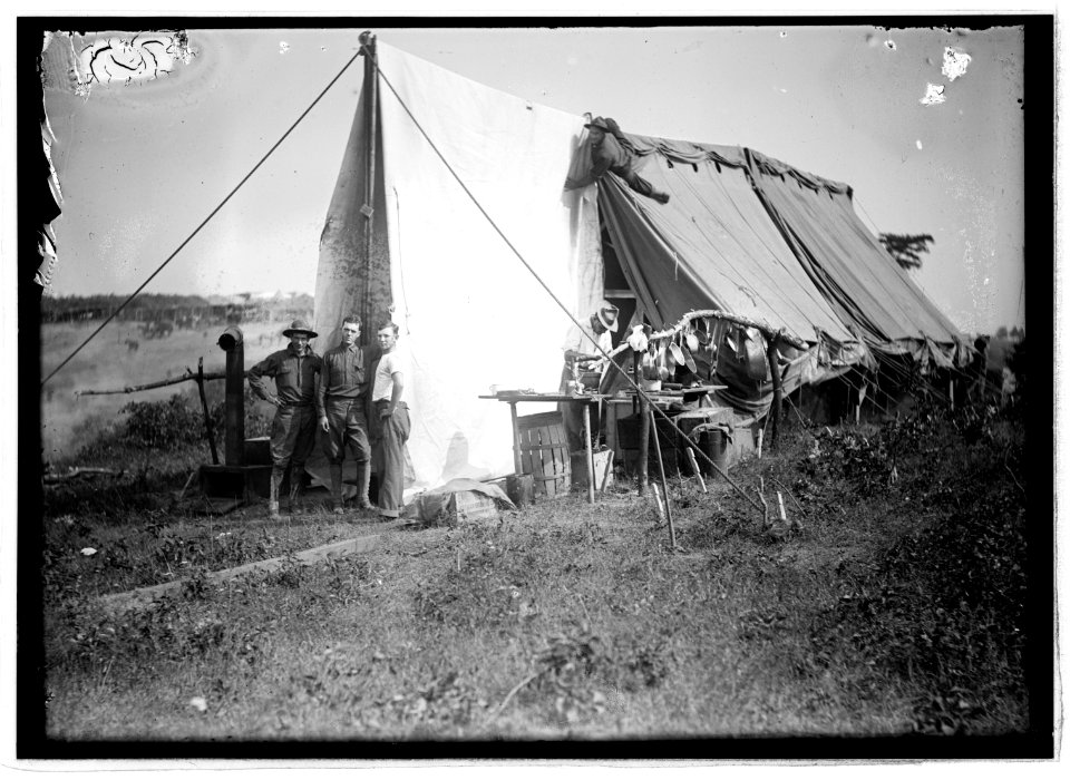 Cavalry camp, Winchester, Va., 1913 LCCN2016851151