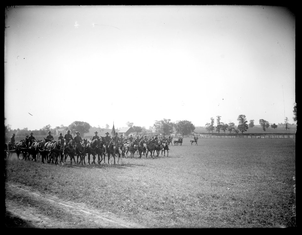 Cavalry LCCN2016824476