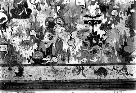Cave 118, ceiling