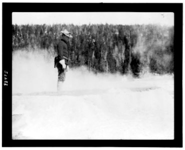 Cavalryman guard at Midway geyser basin, Yellowstone National Park LCCN89716159