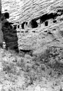 Caves 181-191 photo