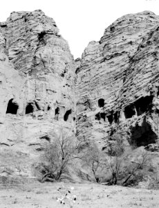 Caves 175-188 (Small ravine) photo