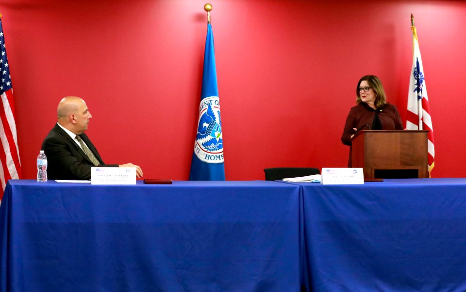 CBP signs MOU with the U.S. Chamber of Commerce - 51204609657