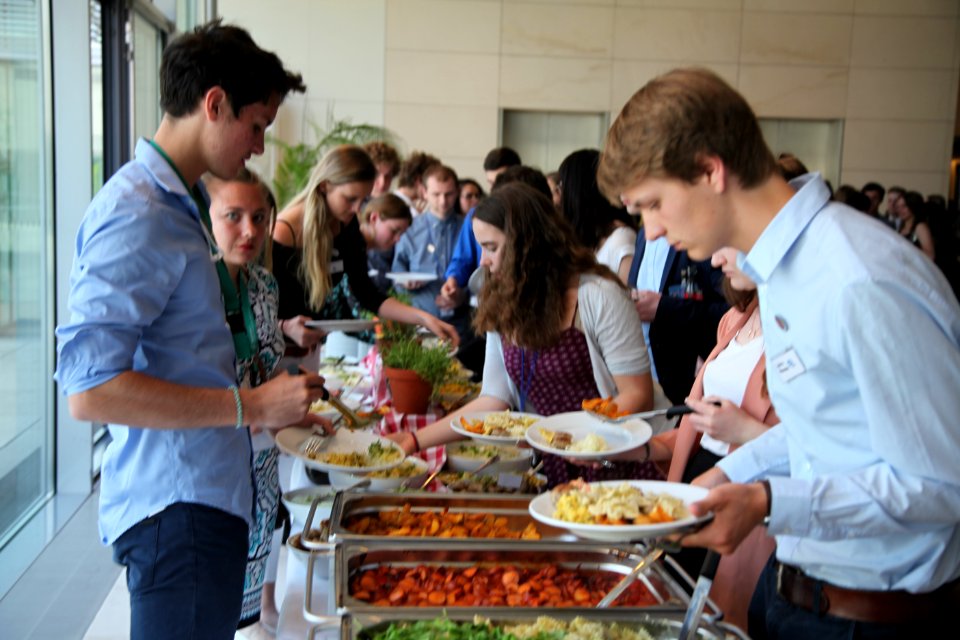 CBYX participants have lunch at the German Bundestag (34689340791)