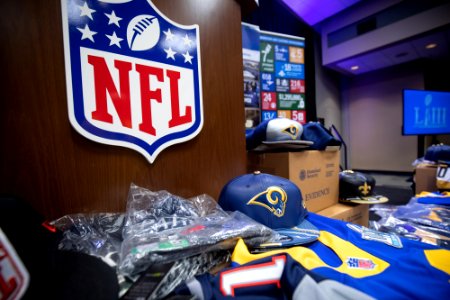 CBP seizure of nearly 285,000 counterfeit sports-related items - 46071679495