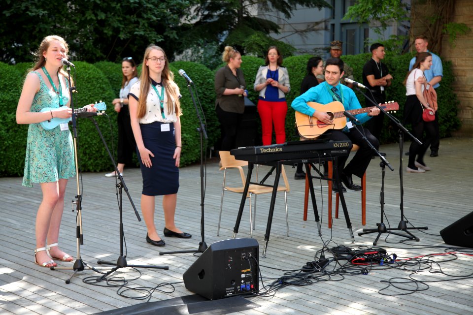 CBYX participants perform songs at Berlin Day 2017 (34781912116)