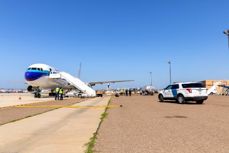 Celebrity Eclipse passengers disembark in San Diego to a jet waiting to take them to their home countries - 49739181078