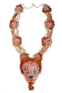 Ceremonial welcome necklace given to First Lady Jacqueline Kennedy by Prime Minister Nehru during her state visit to India in 1962 (4)