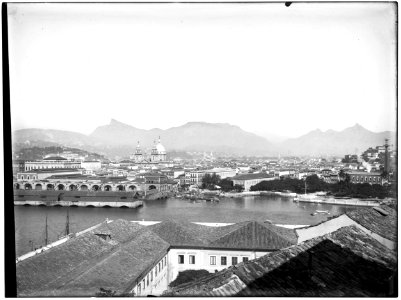 Centro do Rio de Janeiro a partir da Ilha das Cobras - 2