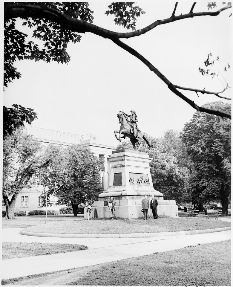 Ceremony at statue of South American patriot San Martin in Washington, D. C. President Truman was not present during... - NARA - 199739