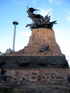 Cerro de la Gloria izquierda