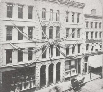 CF Hovey and Co exterior Boston detail