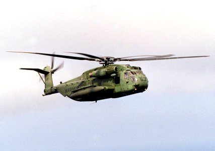 CH-53E Super Stallion HMM-466 in flight 1997