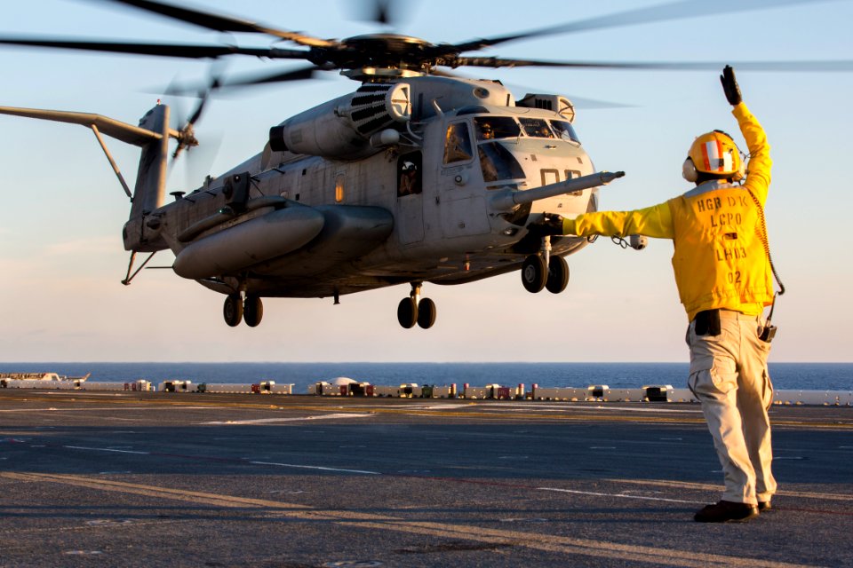 CH-53E Super Stallion helicopter 140921-N-RL456-373
