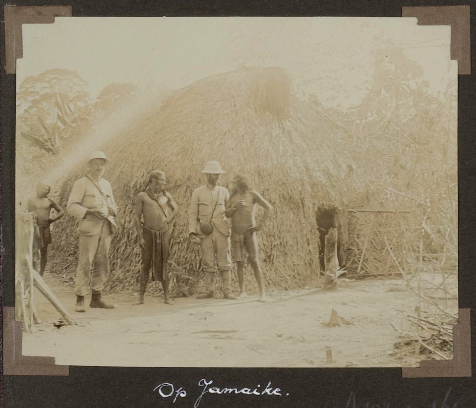 Collectie NMvWereldculturen, RV-A102-1-165, 'Op Jamaike'. Foto- G.M. Versteeg, 1903-1904