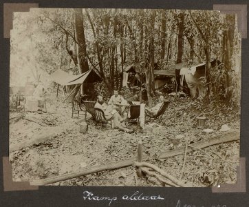 Collectie NMvWereldculturen, RV-A102-1-229, 'Knoppajamooikamp'. Foto- G.M. Versteeg, 1903-1904