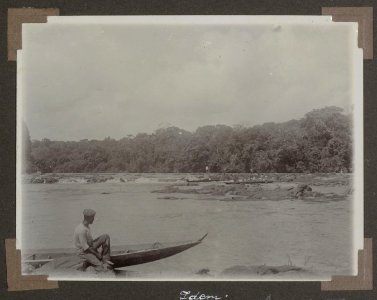 Collectie NMvWereldculturen, RV-A102-1-57, 'Gransoela in de Gonini'. Foto- G.M. Versteeg, 1903-1904
