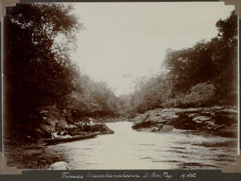 Collectie NMvWereldculturen, RV-A103-1-170, 'Tweede Marakanakoewa in de Boven Tapanahoni'. Foto- G.M. Versteeg, 19 oktober 1904
