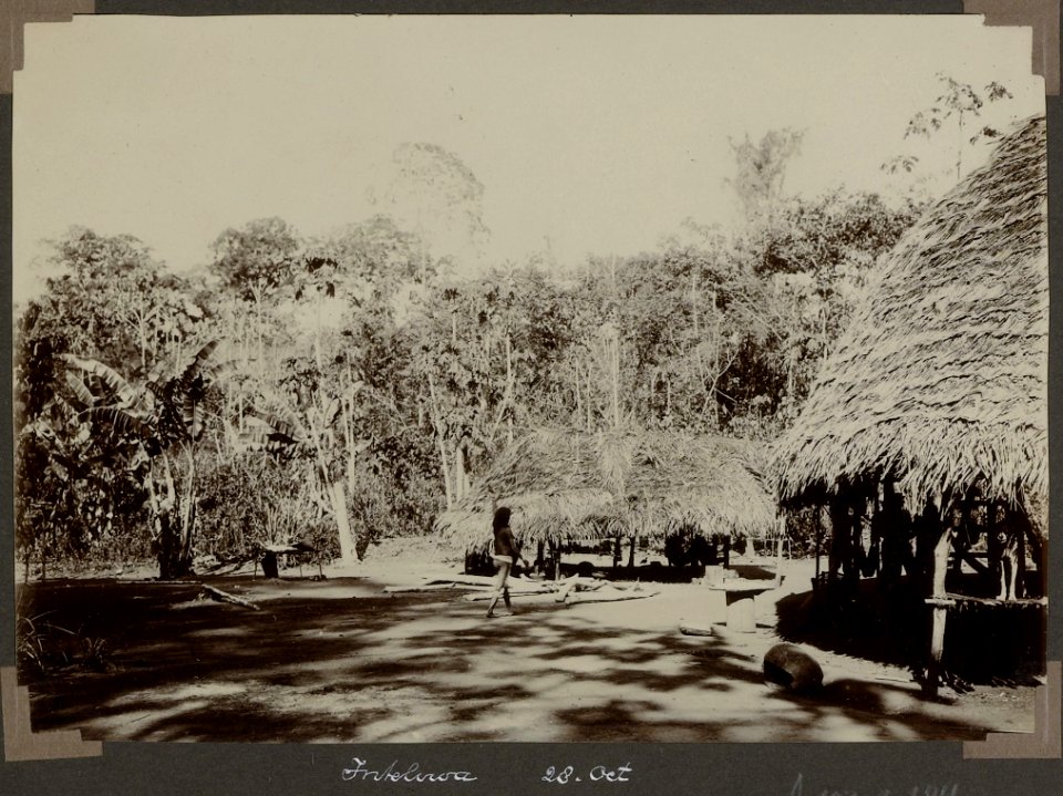 Collectie NMvWereldculturen, RV-A103-1-184, 'Inteliwa'. Foto- G.M. Versteeg, 28 oktober 1904