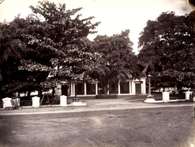 Collectie NMvWereldculturen, TM-60004946, Foto, 'Marine Hotel, Batavia', fotograaf toegeschreven aan Woodbury & Page, 1860-1872