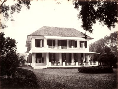 Collectie NMvWereldculturen, TM-60004977, Foto, 'Hotel der Nederlanden, Batavia', fotograaf Woodbury & Page, 1860-1872