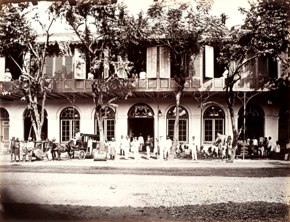 Collectie NMvWereldculturen, TM-60004998, Foto, 'Het consulaat van de Vrije Hanzestad Bremen aan de Kali Besar, Batavia', fotograaf toegeschreven aan Woodbury & Page, 1857-1872