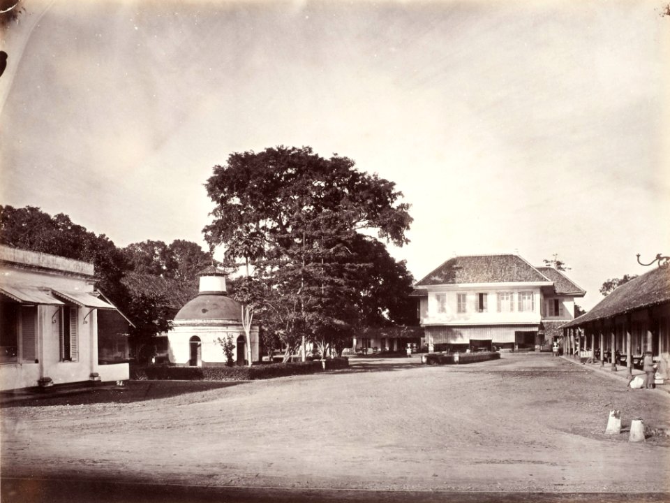 Collectie NMvWereldculturen, TM-60004964, Foto, 'Hotel des Indes, Batavia', fotograaf toegeschreven aan Woodbury & Page, 1857-1872