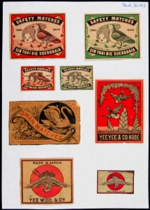 Collectie NMvWereldculturen, TM-6477-80, Etiketten van luciferdoosjes, 1900-1949
