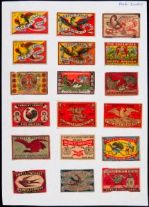 Collectie NMvWereldculturen, TM-6477-88, Etiketten van luciferdoosjes, 1900-1949