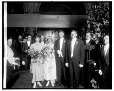 Collier wedding, 9-7-22 LCCN2016852492