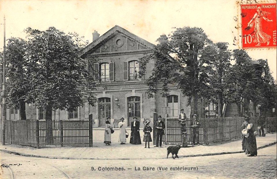 Colombes.Gare.Vue extérieure
