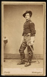 Colonel Walter Raleigh Robbins of Co. A, 14th New York Infantry Regiment and Co. G, 1st New Jersey Cavalry Regiment in uniform with sword) - Brady, Washington LCCN2016650154