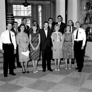 Colombian Group with White House Staff and Police Officers (14190067351)
