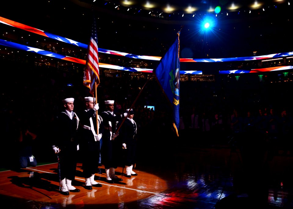 Color guard 131101-N-SU274-009