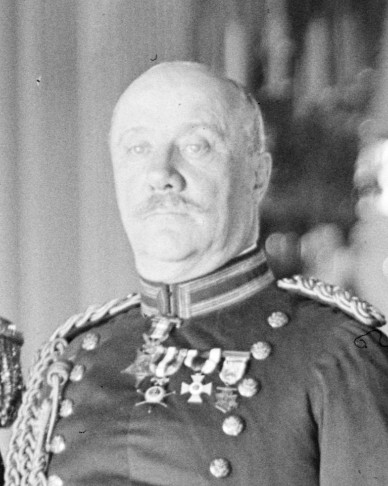 Colonel CHARLES H. HEYL, MEDAL OF HONOR OFFICERS.- LCCN2016864107 (cropped)