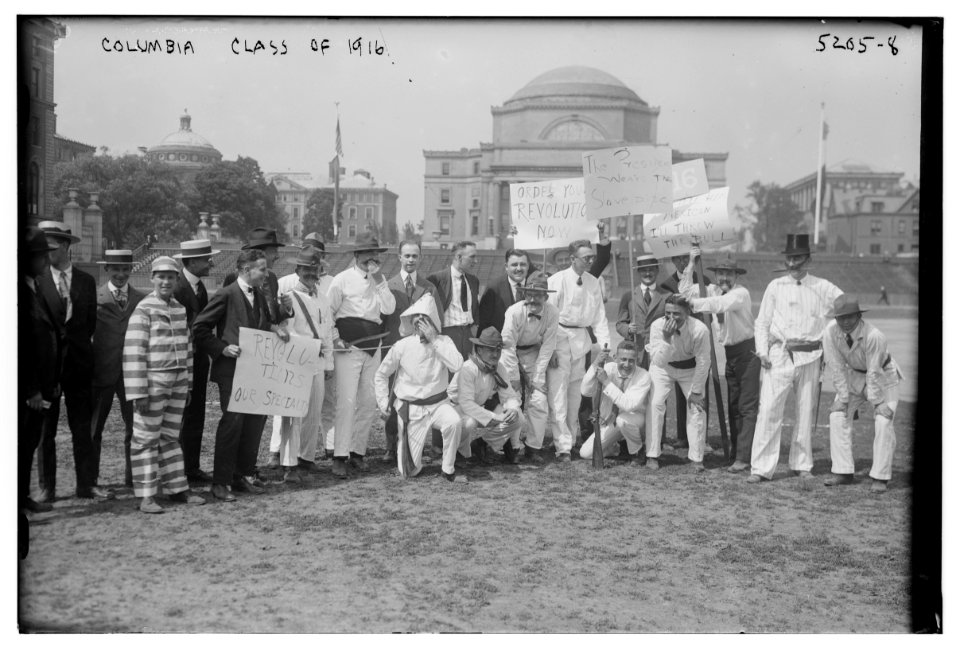 Columbia Class of 1916 LCCN2014710725