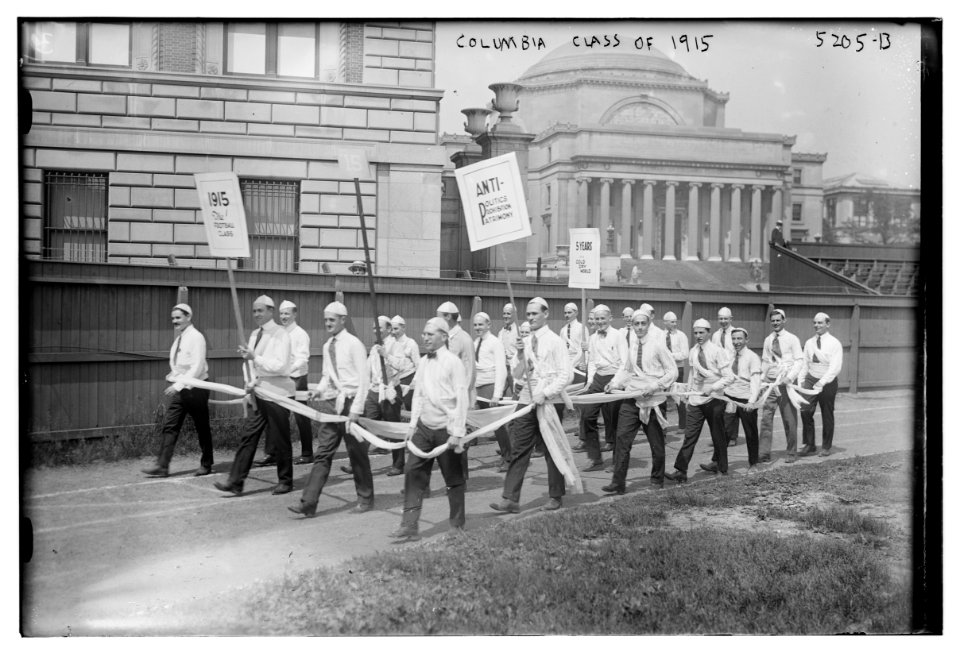 Columbia Class of 1915 LCCN2014710728