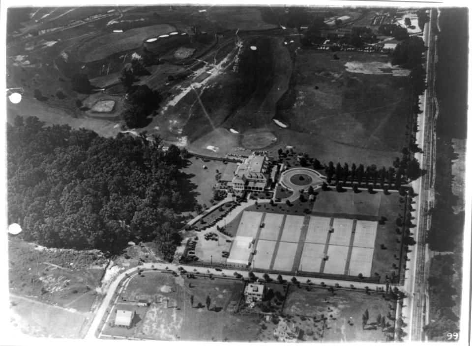 Columbia Country Club LCCN95519913