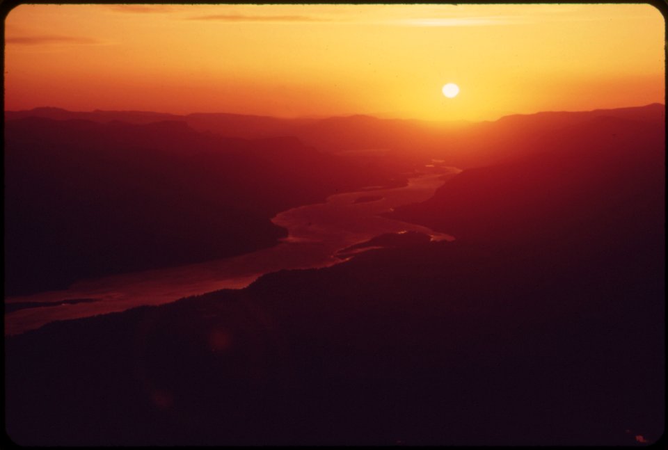 Columbia-river-gorge-at-sunrise-from-an-elevation-of-about-7000-feet-051973 4272399776 o