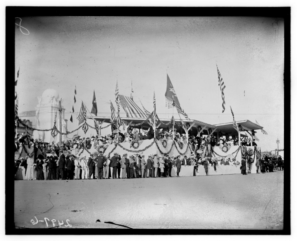 Columbus Day Memorial Celebration, Union Station, Washington, D.C., 1912 LCCN2014691388