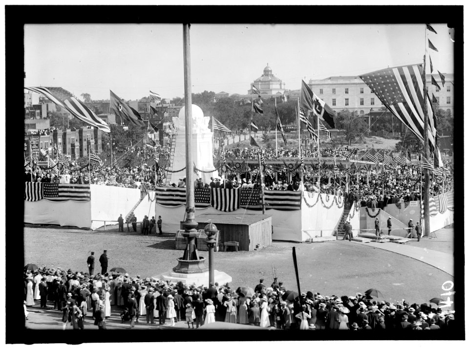 COLUMBUS MEMORIAL UNVEILING, GENERAL VIEW LCCN2016863848