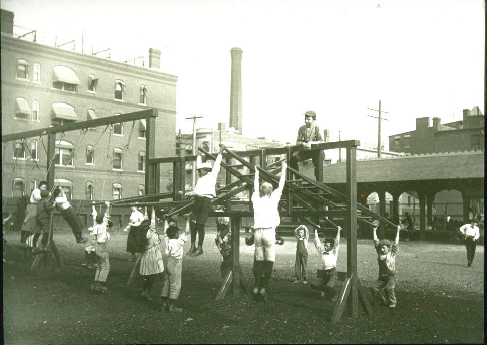 ColumbusAvePlayground Boston LOC040048v