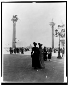 Columns of St. Marks Piazzetto (i.e., Piazzetta) LCCN2002716871