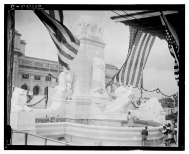 Columbus Memorial being prepped for it's unveiling
