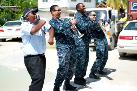 Combined concert with police band and Pacific Partnership Joint Band 150610-N-MK341-492