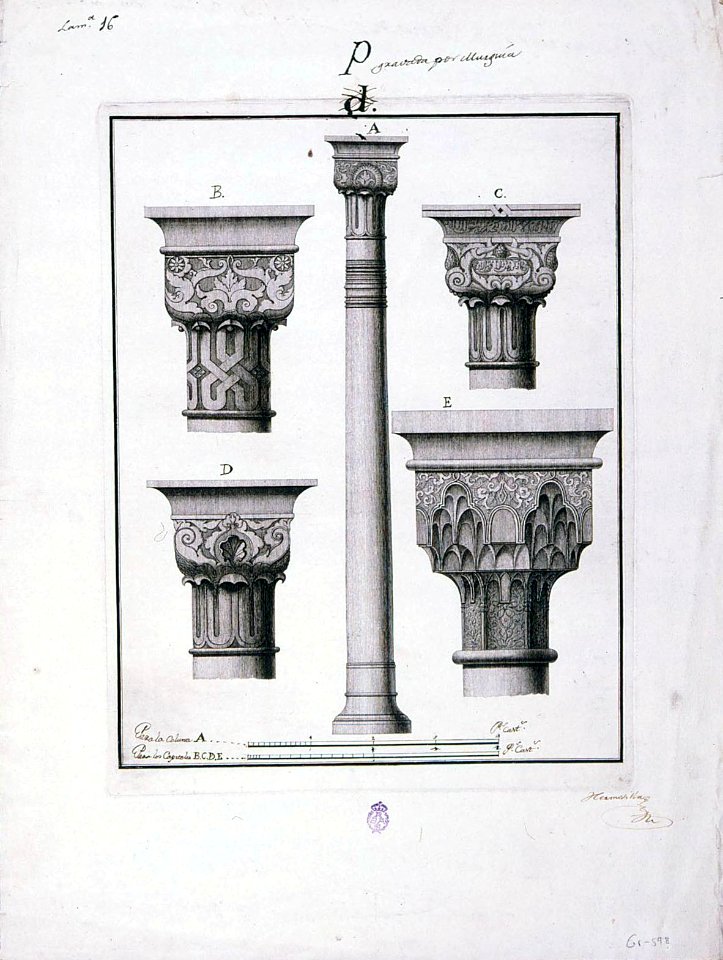 Columna y capiteles de la Alhambra