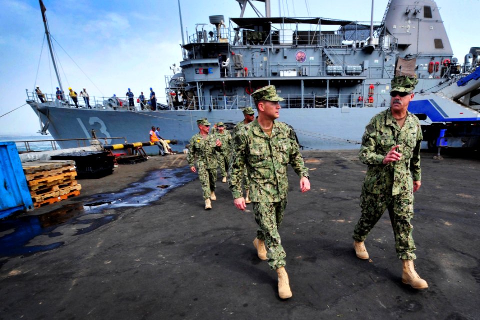 Commander of Navy Region Europe, Africa, Southwest Asia Visits CLDJ 150519-N-RY232-126