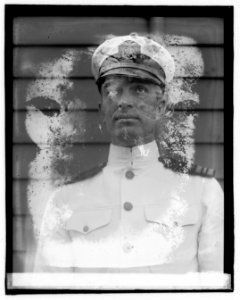 Commander Wm. R. Hoefer LOC npcc.06941