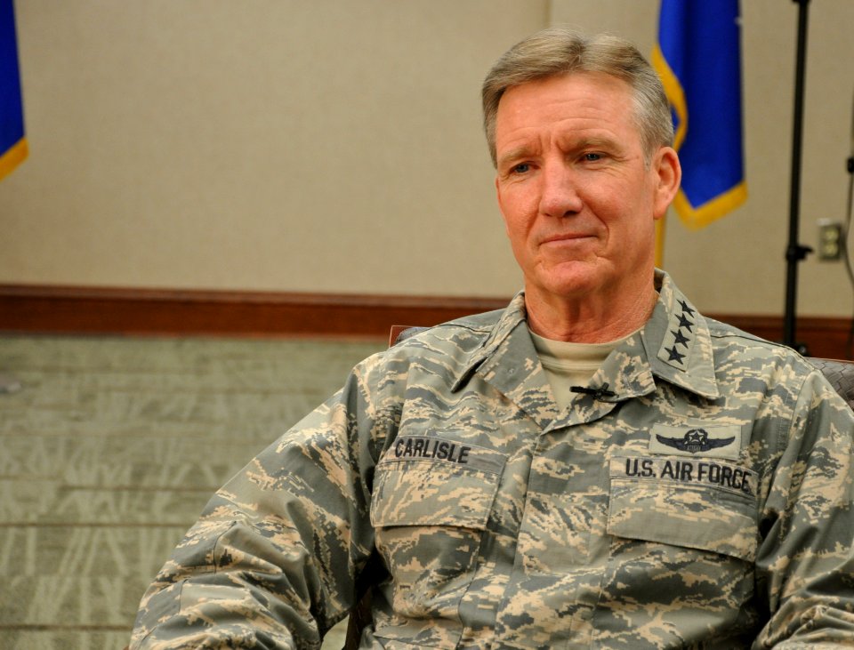 Commander, US Pacific Air Forces share thoughts on current issues 130416-N-PJ759-003
