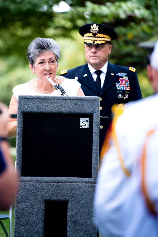 Commemorative Ceremony for 80th Gold Star Mother’s Day (29843630411)
